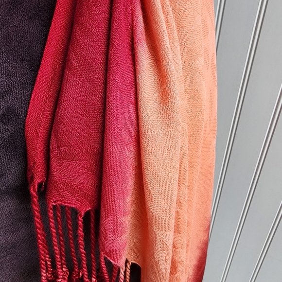 Rachele Burgundy Orange Ombré Scarf Fringe Viscose Soft 77"×28" - Picture 3 of 12